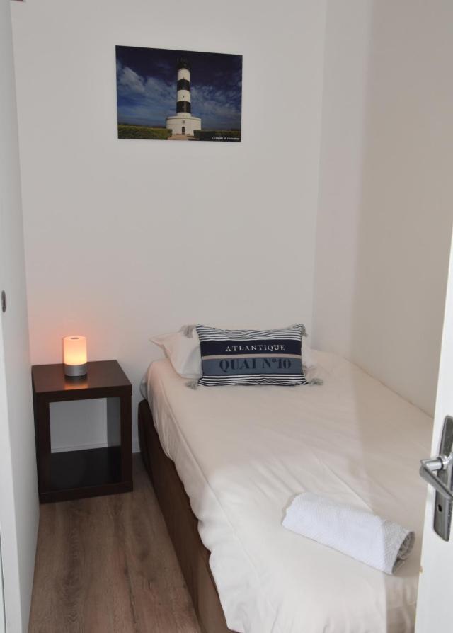 Hotel Le Coureau แซ็ง-โทรจง-เลส์-แบ็งส์ ห้อง รูปภาพ