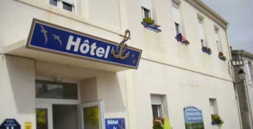 Hotel Le Coureau แซ็ง-โทรจง-เลส์-แบ็งส์ ภายนอก รูปภาพ
